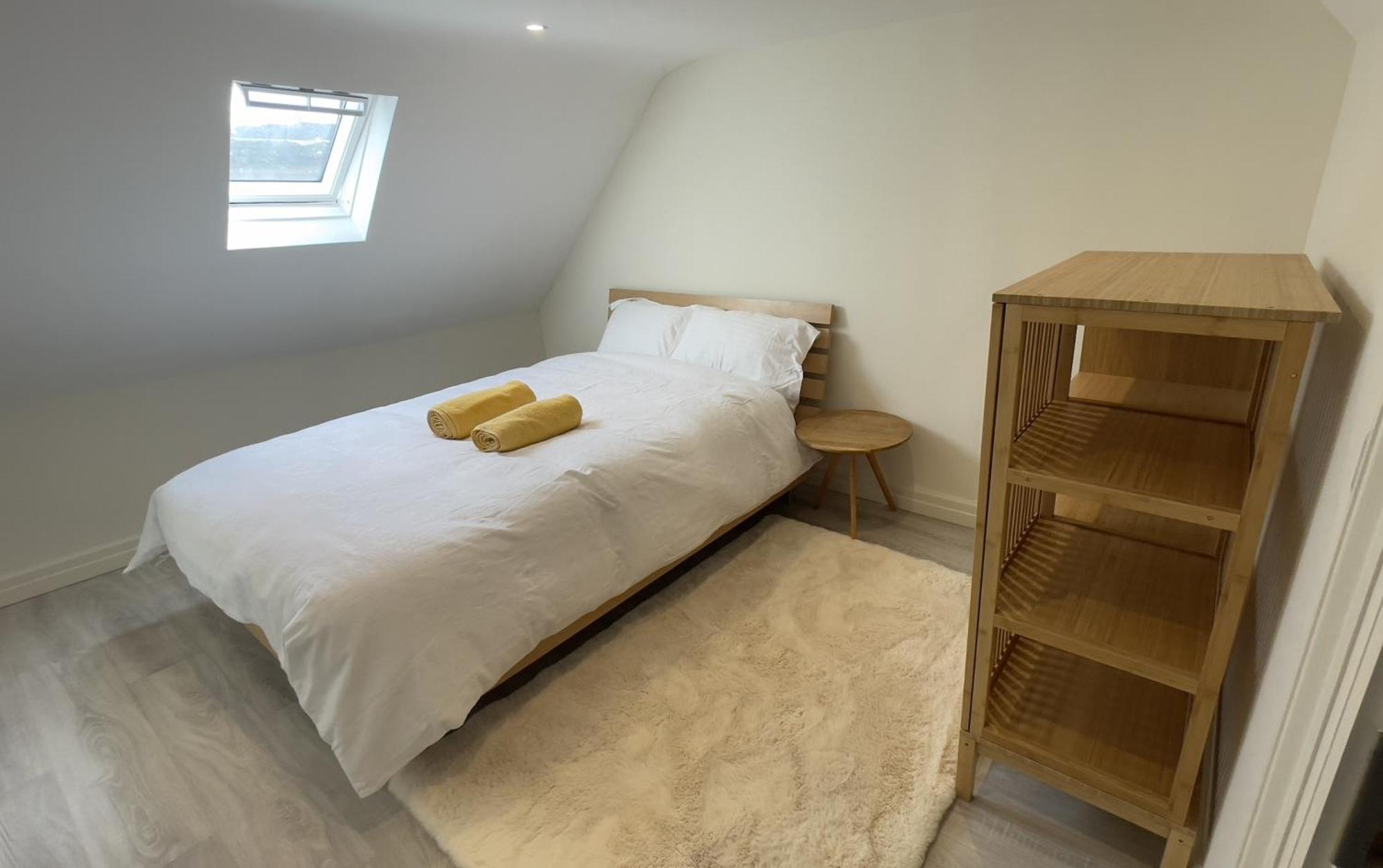 Spire Entire Attic Apartment No Kitchen Dublin Luaran gambar